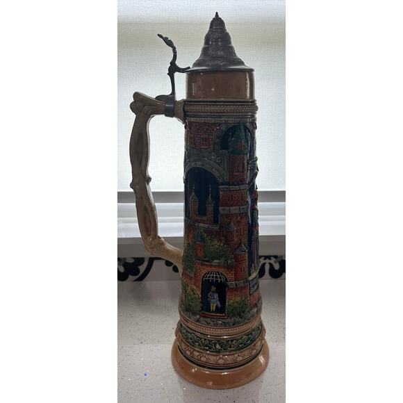 RARE VINTAGE 4 LITER GERZ 22” TALL, "TOWER WITH STROLLING COUPLE" GERMAN STEIN - Picture 4 of 8